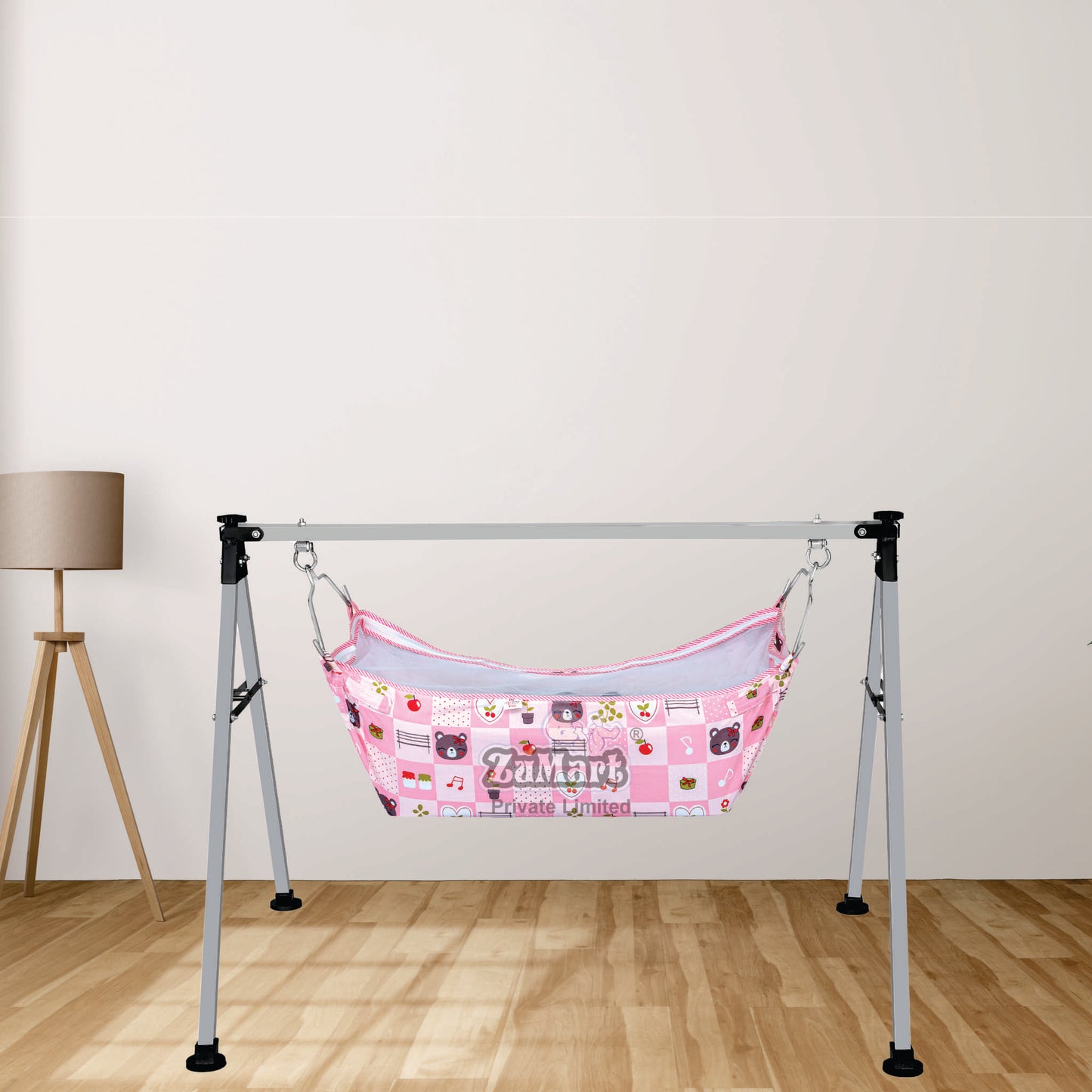 4 Feet Heavy Manual Baby Cradle