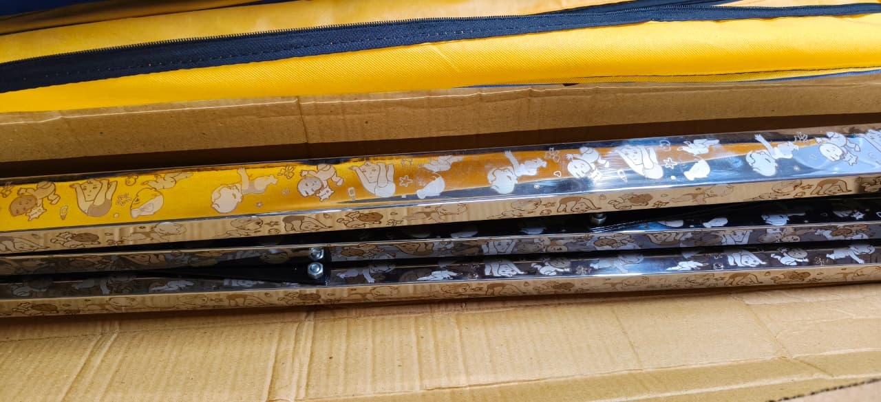 4 Feet Printed Manual  Cradle